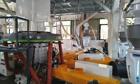 factory scene, machine photo